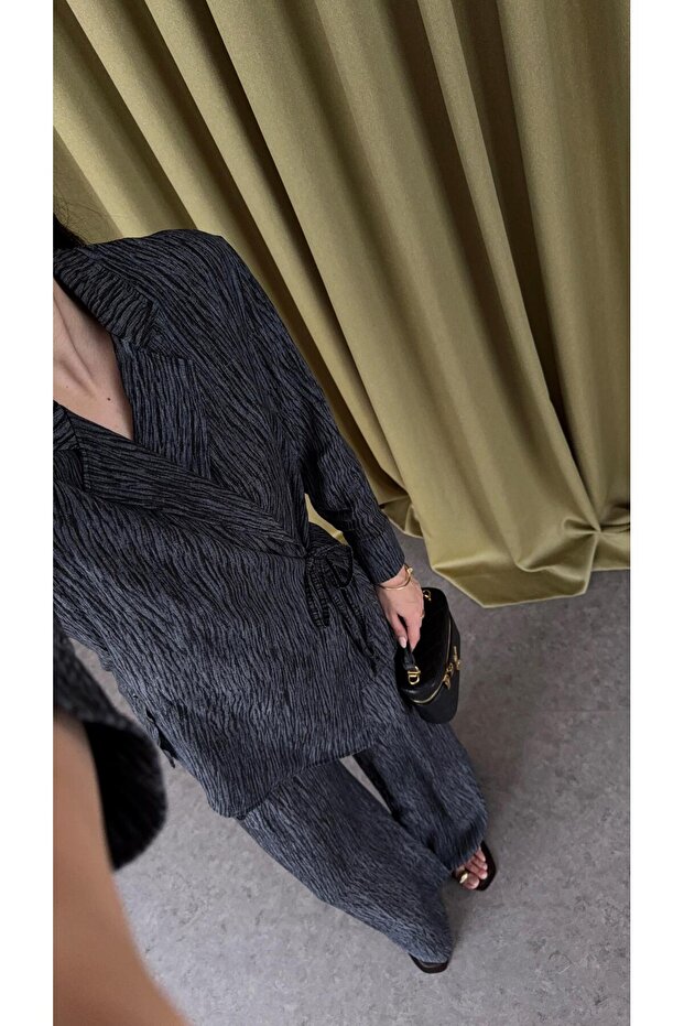 مجموعة أنثراسايت الذائبة - 5