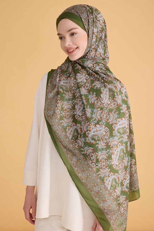Fresh Patterned Interlining Shawl - 1