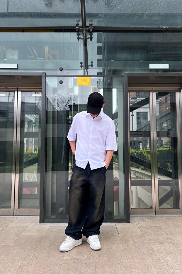 Beyaz Oversize Basic Kısa Kol Gömlek - 2