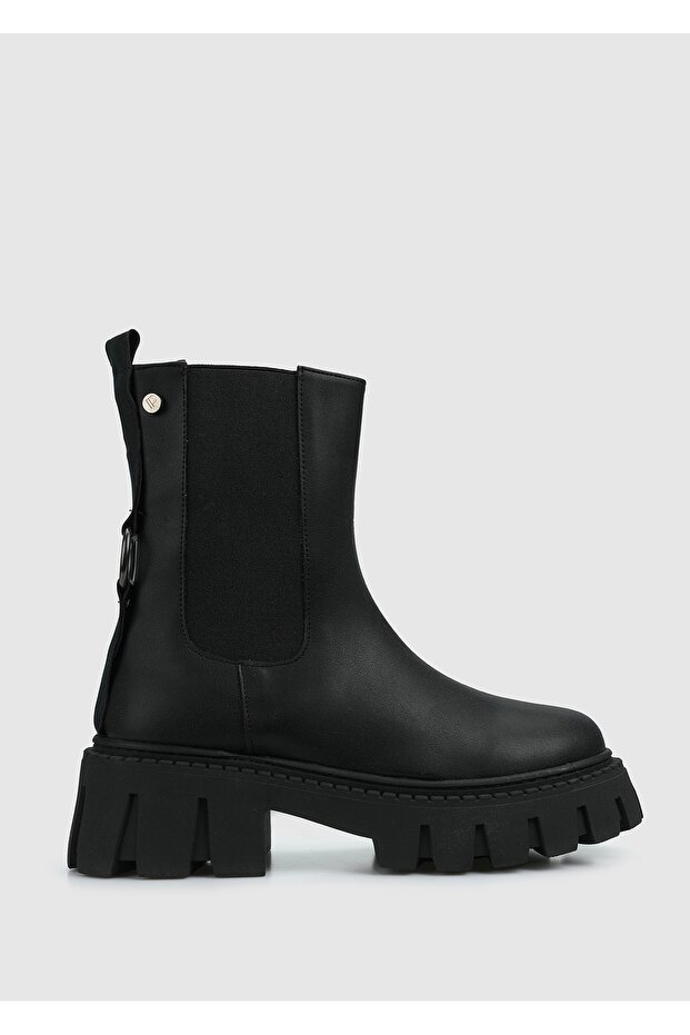 Siyah Kadın Bot - 1