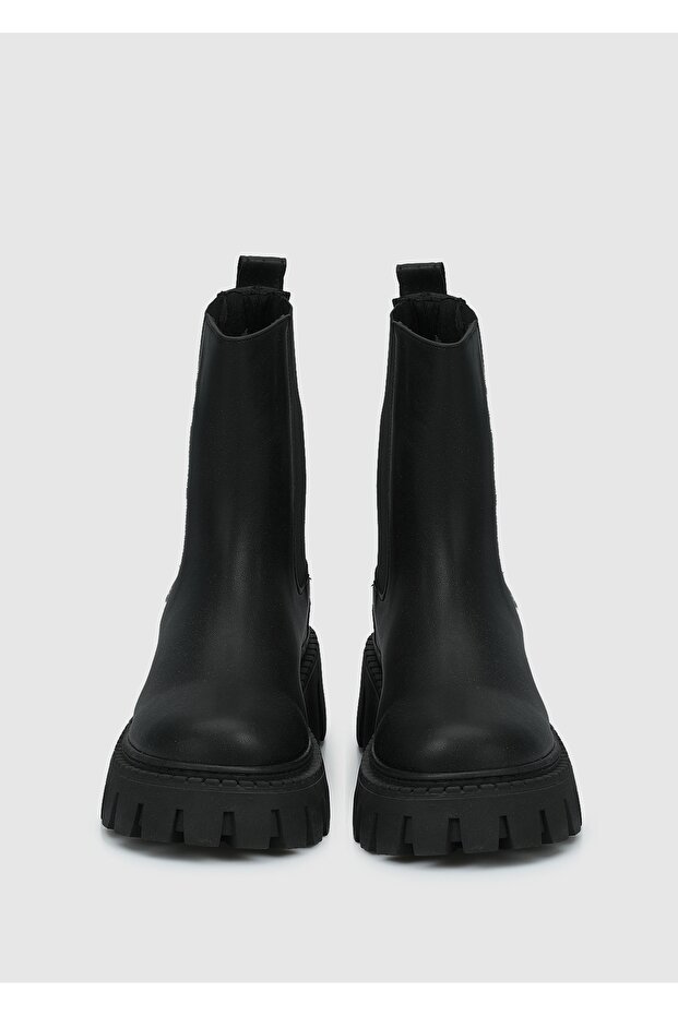 Siyah Kadın Bot - 3