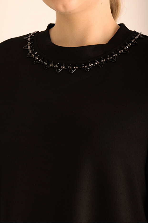 Yakası İşlemeli Örme Kısa Kollu Bluz - 3