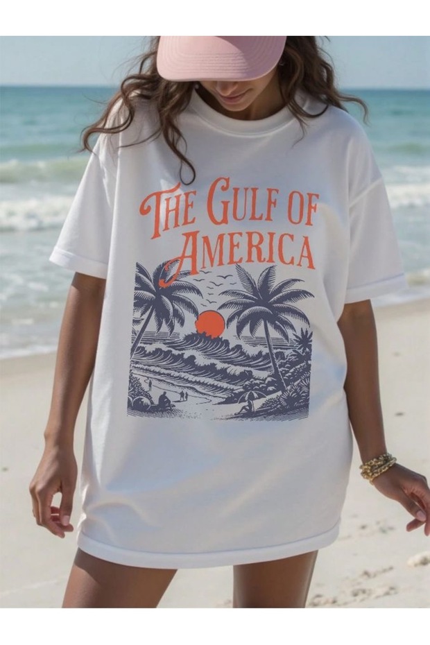 Oversize Cut Short Sleeve Printed T-Shirt