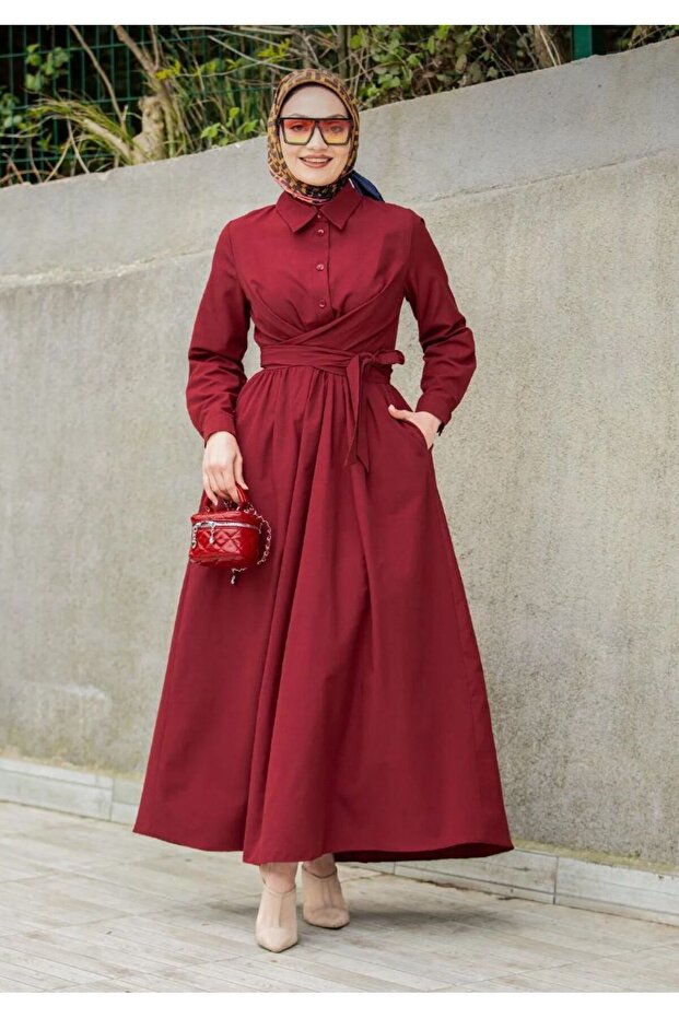 فستان مزين بأزرار نصف رقعة - 1