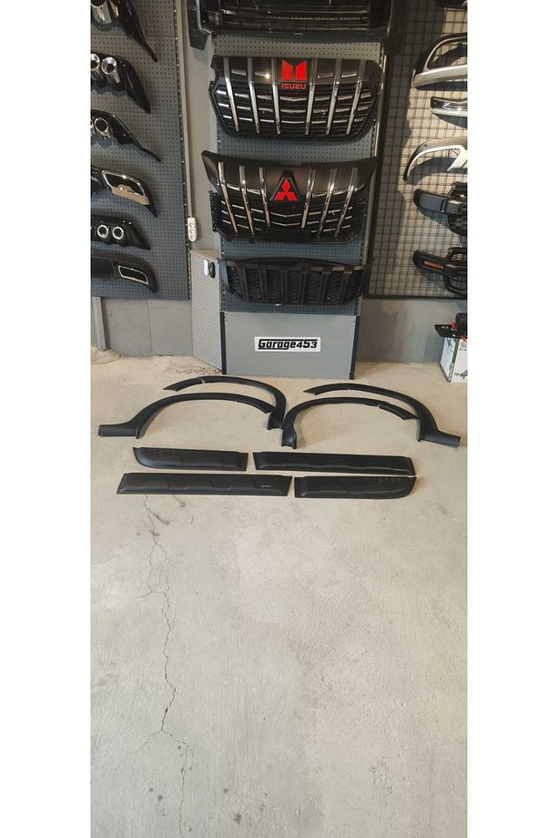 Dacia Duster 2010 2017 Çamurluk ve Kapı Dodik 12 Parça Abs Set Garage453 - 4