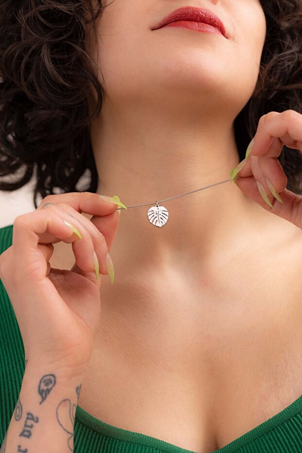 Dream Cut Monstera Steel Necklace