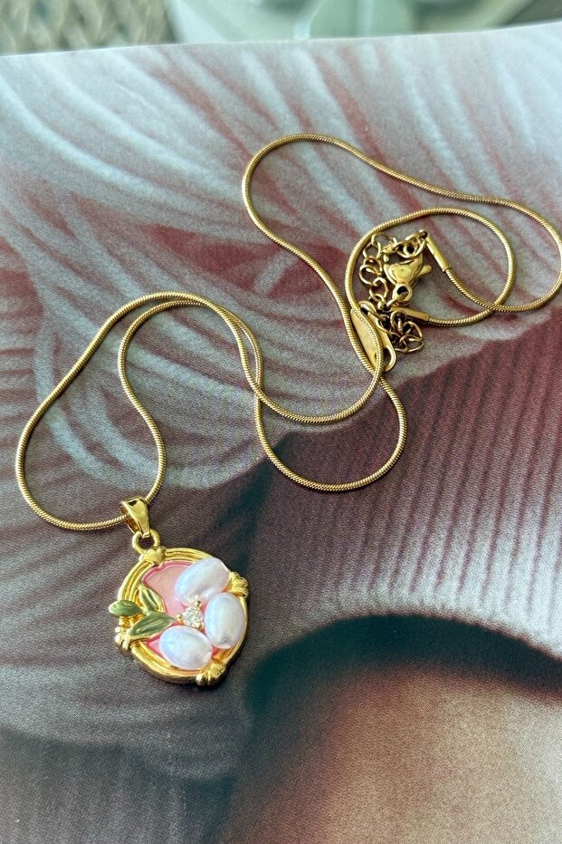 Steel pink enamel elegant necklace
