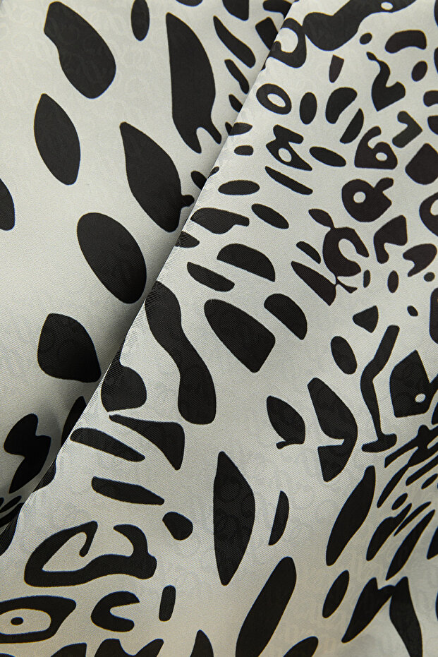 Çerçeveli Leopar Eşarp - 2