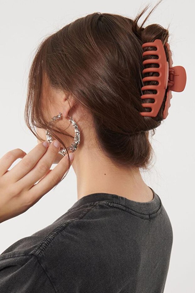 Trend Large Latch Buckle