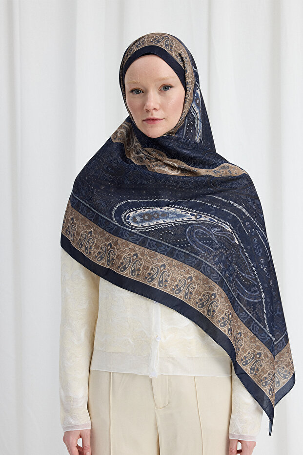 Vela Pattern Soft Shawl - Navy Blue