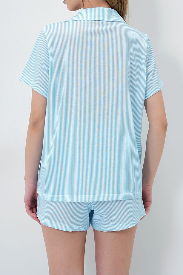 Kadın Mavi Çizgi Desenli Örme Pamuklu Gömlek Ve Şort Pijama Takımı Pjmx13884 - 4