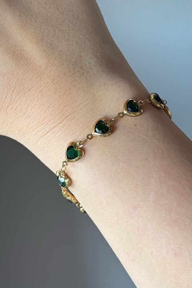 Glass Heart Bracelet