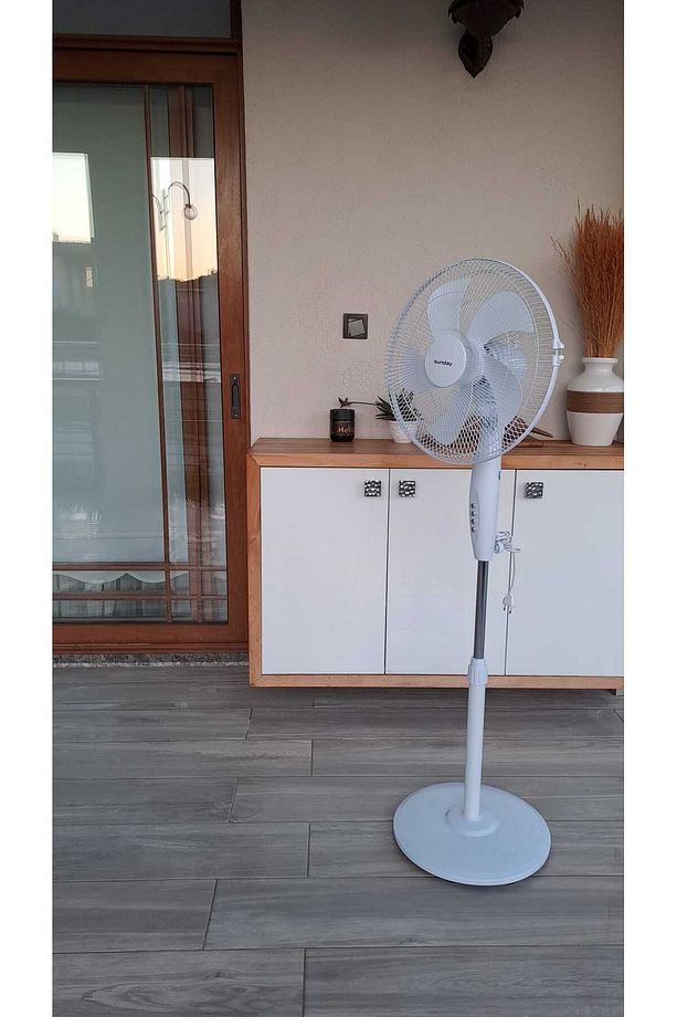 Ayaklı Beyaz Vantilatör 55 Wat 5 Pervane Sessiz Simit Ayaklı Sağ Sol Dönme Fonksiyonlu 55w - 6