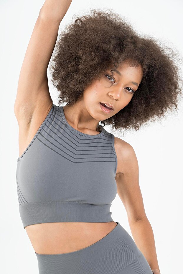 حمالة صدر نسائية من SlimFit ذات ياقة مغلقة باللون الأنثراسيت