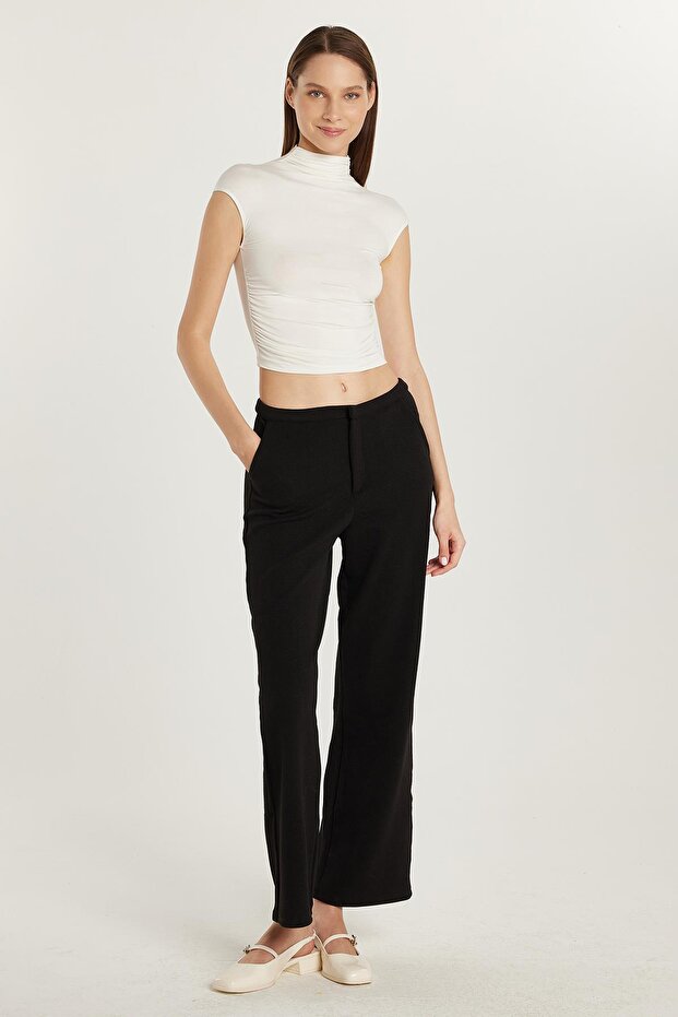 Kadın Regular Fit Sıfır Kol Ekru Bluz - 4