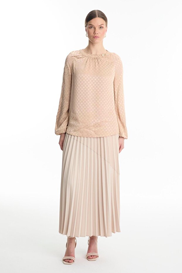 Beige Blouse with Jacquard Accessory Detail B-0118