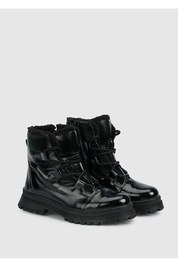 Siyah Kadın Bot - 2