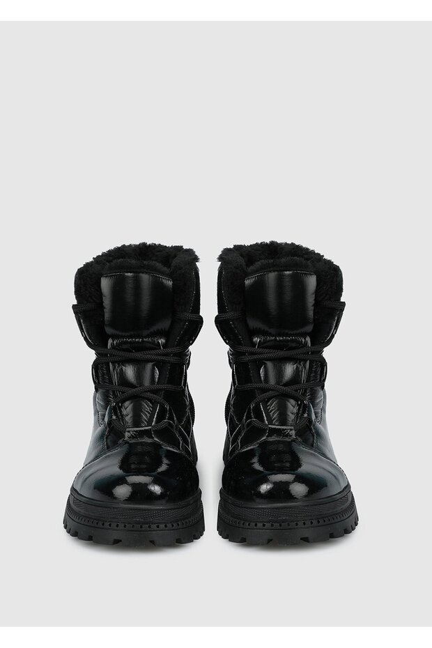 Siyah Kadın Bot - 3