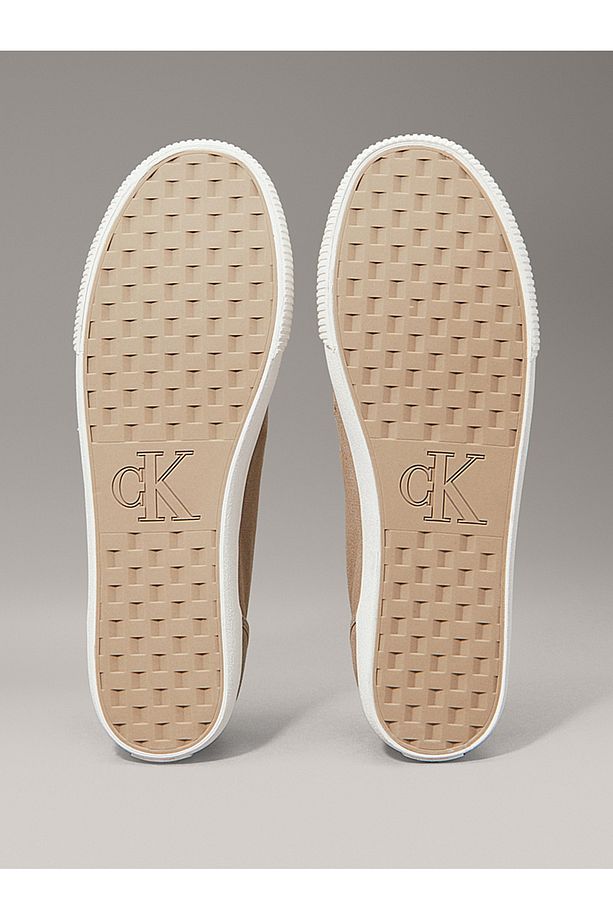 Canvas Low Profile Trainers - 5