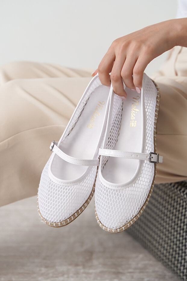 White Women's Mesh Non-Slip Sole Ballerinas Md1010-111-0006