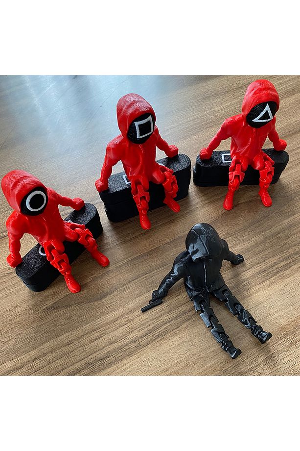 Squid Game Front Man ve Muhafız Seti, 3D Baskı Squid Game Askerleri 4'lü Set - 3