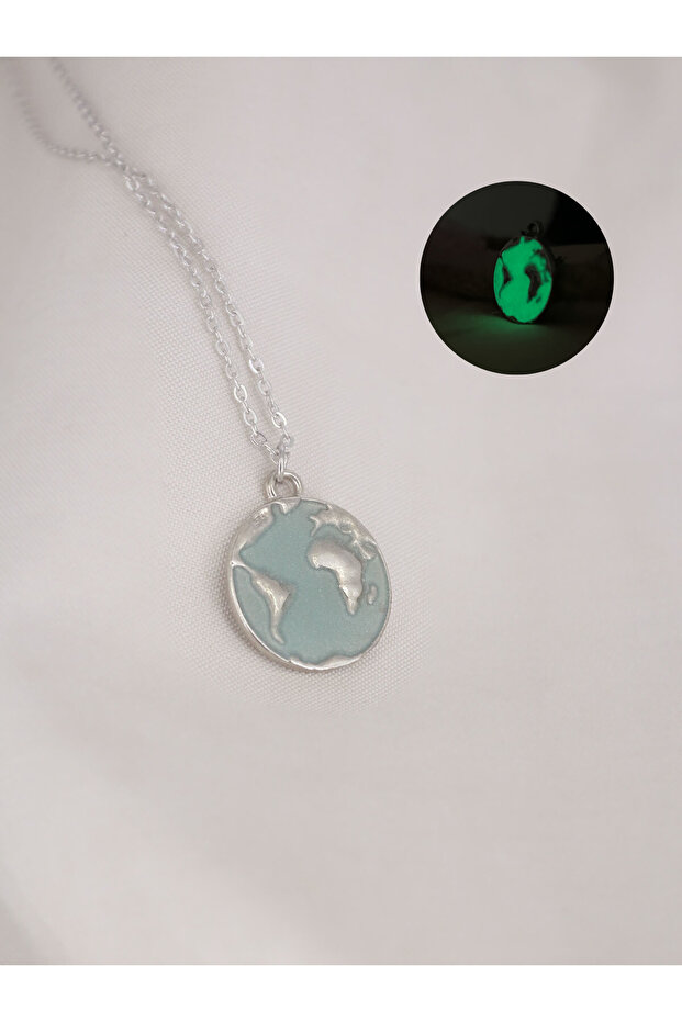 World Motif Glow in the Dark Necklace