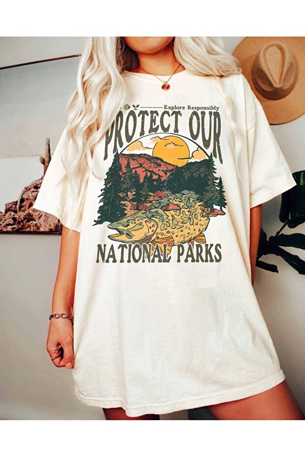 Oversize Cut Short Sleeve Printed T-Shirt