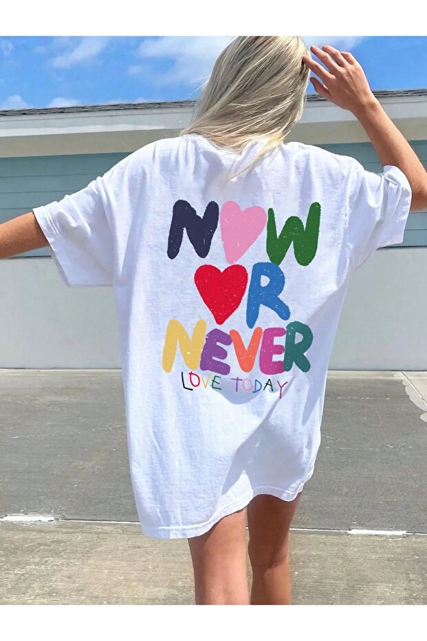 Oversize Cut Short Sleeve Printed T-Shirt