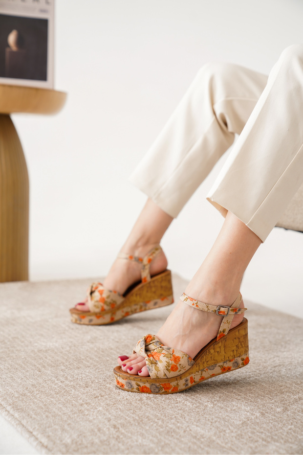 D02019 Daily Women's Classic Wedge Heeled Shoes