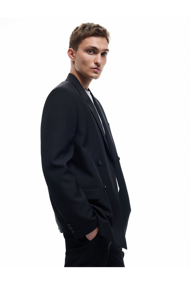Swallow Collar Flap Pocket Buttoned Long Sleeve Blazer Jacket