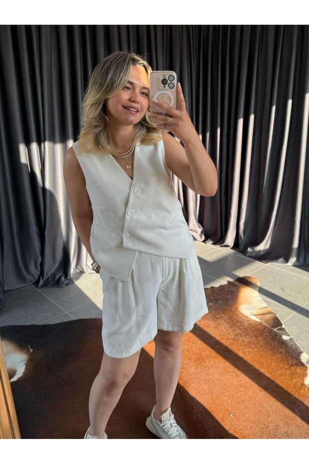 Çapraz Beyaz Yelek - 1