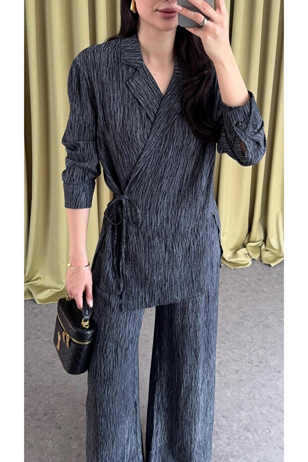 مجموعة أنثراسايت الذائبة - 4