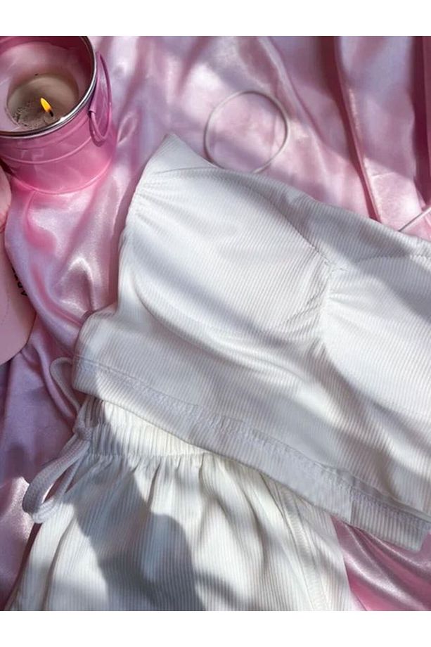 Hello Kitty %100 Pamuk Kaplı Üst Şortlu Pijama Takımı - 5