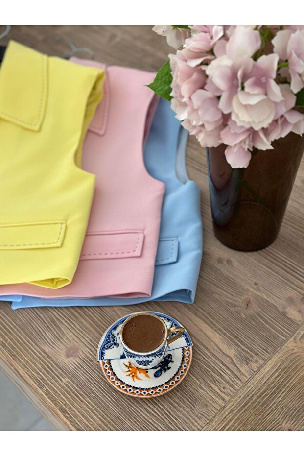 سترة قصيرة بأزرار - أصفر - 4