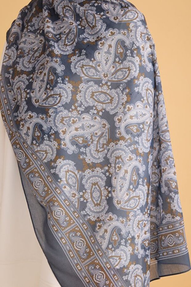 Fresh Patterned Interlining Shawl - 2