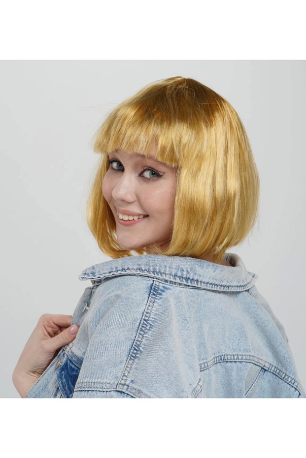 Gold Color Straight Cut Blunt Party Wig Short Synthetic Hair