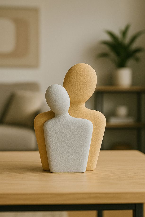 Minimalist Sarılma Figürü Biblo | Modern Aile ve Sevgi Temalı Dekoratif Obje - 5