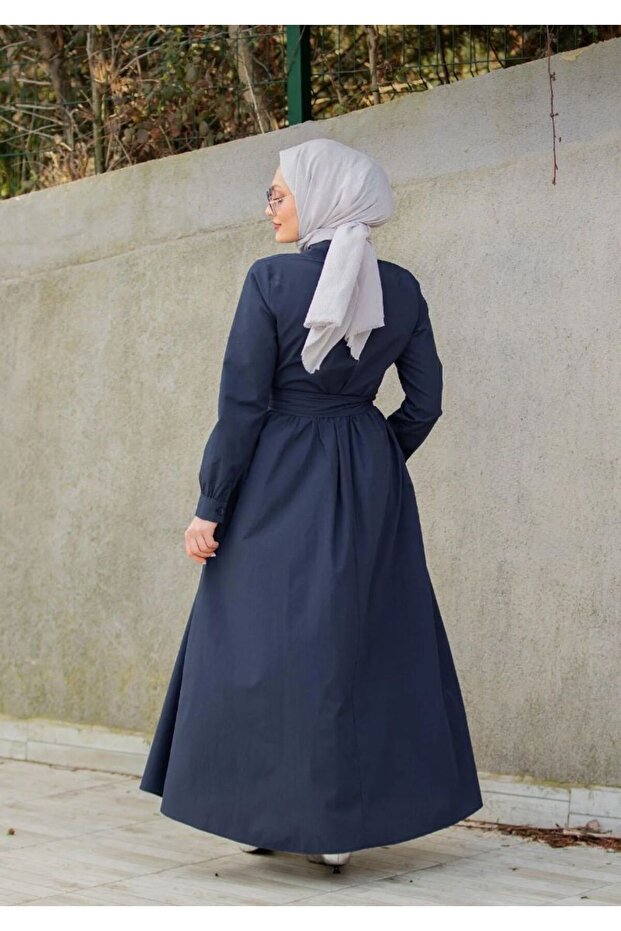 فستان مزين بأزرار نصف رقعة - 2