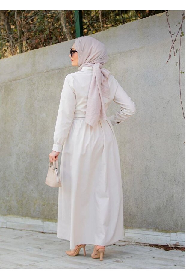 فستان مزين بأزرار نصف رقعة - 2