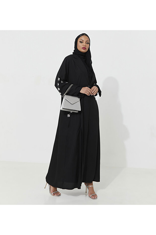 مربع فضي ب - 4