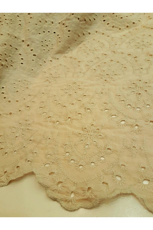 Yazlık Giyimlik Elbiselik Uçları Dilim Desenli Pamuk Fisto Kumaş 3 Metre - 1