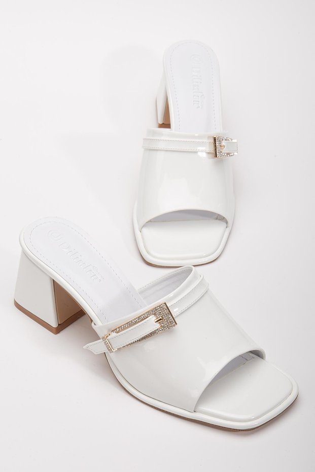Large Size Women's Heeled Slippers White Patent Leather Face with Stone Buckle