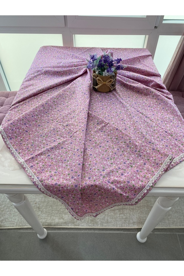 Çiçekli Masa Örtüsü - 5