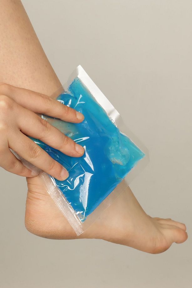Soğuk Kompres Ve Sıcak Kompres Tekrar Kullanılır Soğuk Jel Buz Paketi 13cm X 13cm ''5 Adet'' - 6
