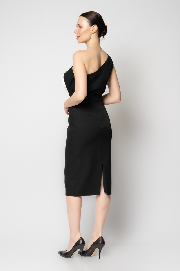 Yakası çift renk volanlı tek omuz krep abiye elbise - 3