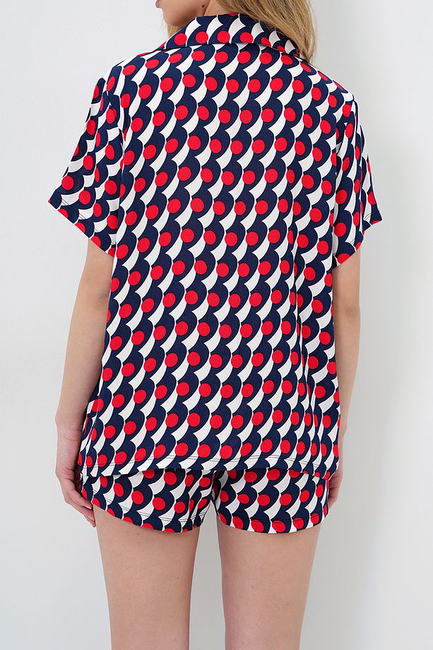 Kadın Lacivert Geometrik Desenli Önü Düğmeli Dokuma Gömlek Ve Şort Pijama Takım Pjmx13889 - 5