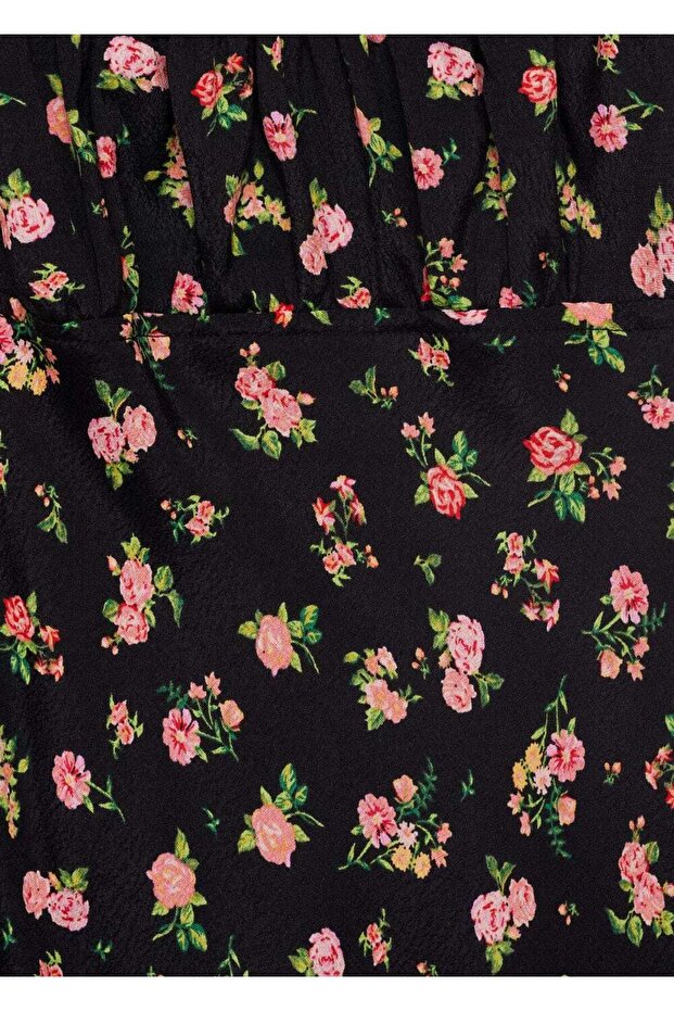 Büzgü yakalı elbise - 7