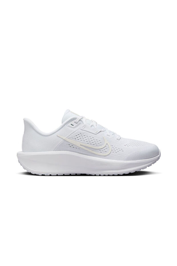حذاء NIKE QUEST 6 للنساء