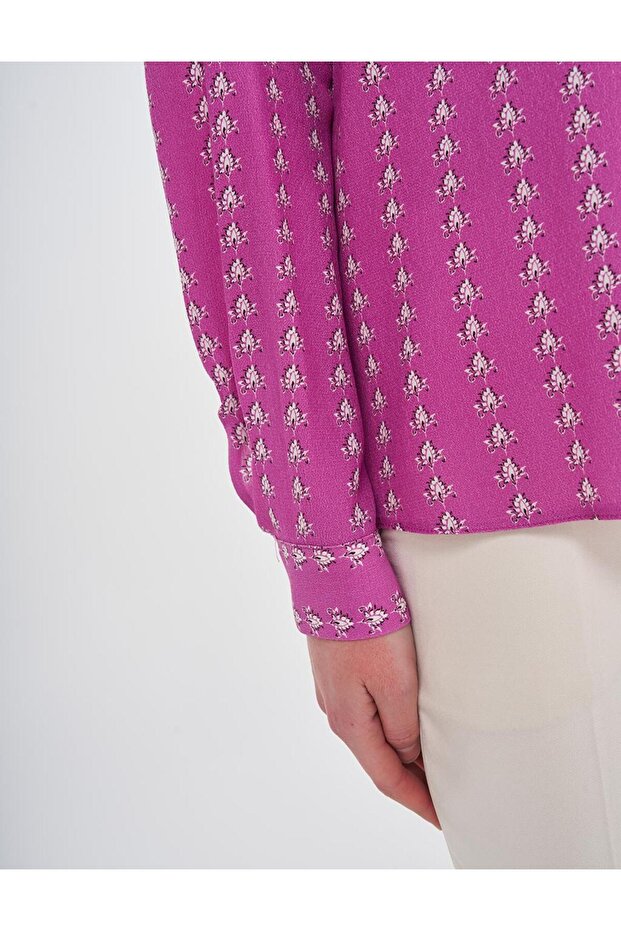 بلوزة لزجة منقوشة كاندي بينك - 7