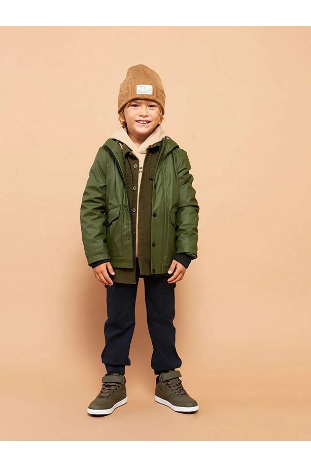 LCW Kids Yeşil Kapüşonlu Basic Erkek Çocuk Mont - 3
